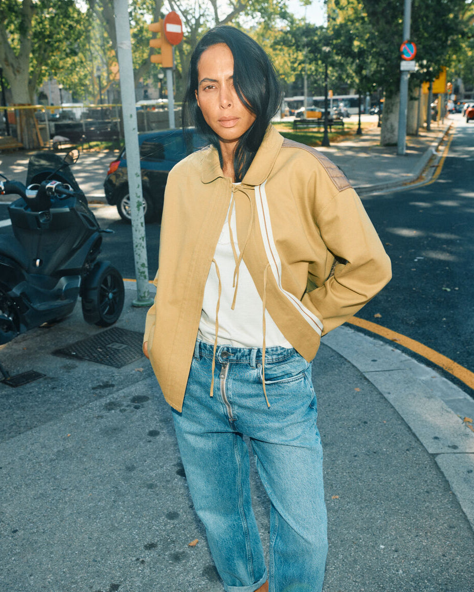 Modelshot / Bungee Cord / Detail